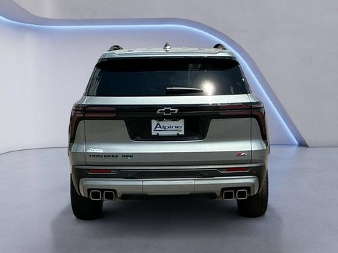 Used 2025 Chevrolet Traverse Z71 AWD/4WD image 4