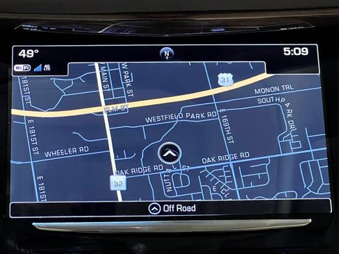 Used 2017 Cadillac Escalade Luxury AWD/4WD image 11
