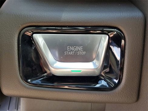 New 2026 GMC Yukon XL Elevation image 24