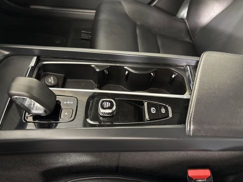 Used 2024 Volvo S60 B5 Core image 34