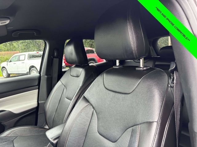 Used 2023 Jeep Compass Limited AWD/4WD image 6