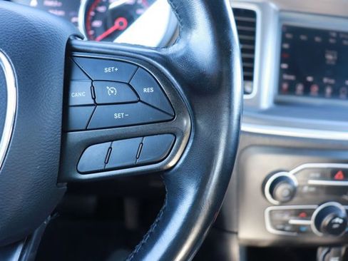 Used 2022 Dodge Charger SXT image 19