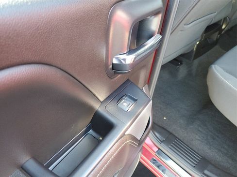 Used 2018 Chevrolet Silverado 1500 LT w/ All Star Edition image 9