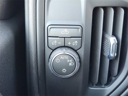 New 2026 Chevrolet Silverado 1500 Custom image 24