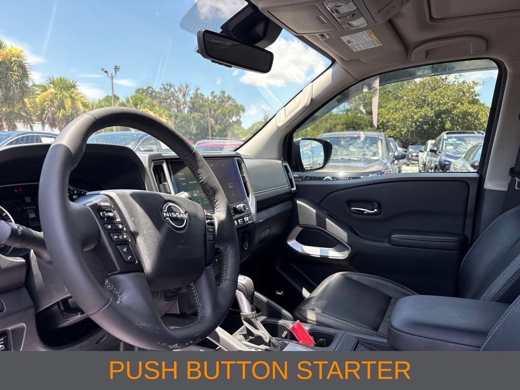 Used 2025 Nissan Frontier SL RWD image 5