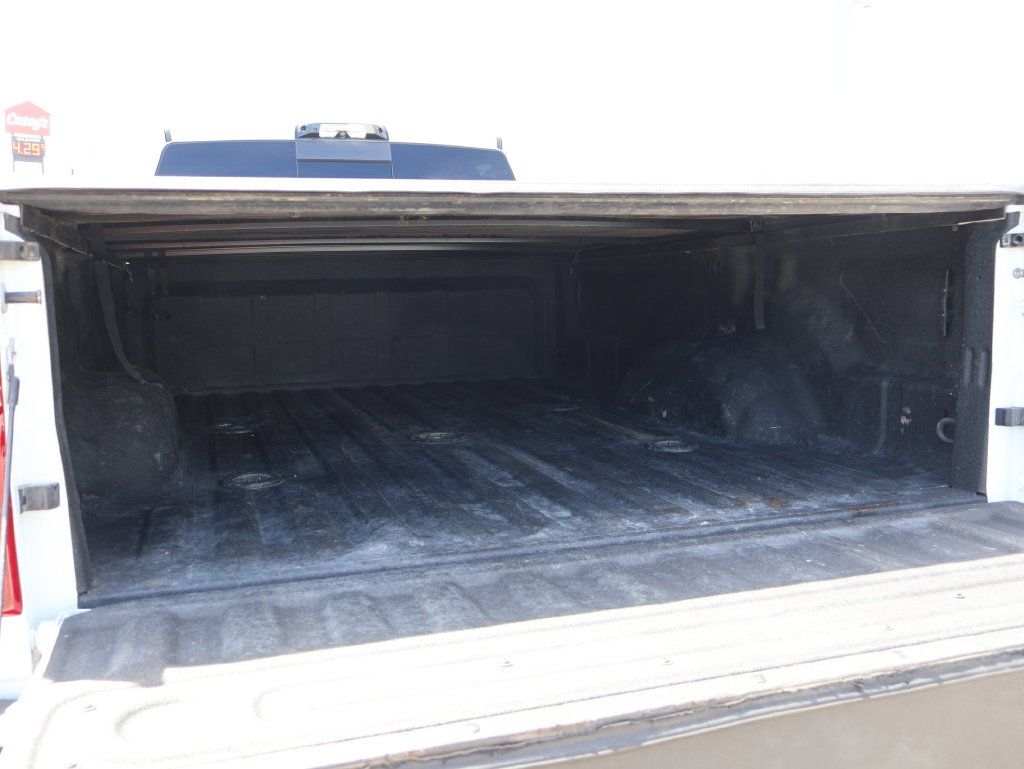 Used 2025 RAM 3500 Big Horn AWD/4WD image 15