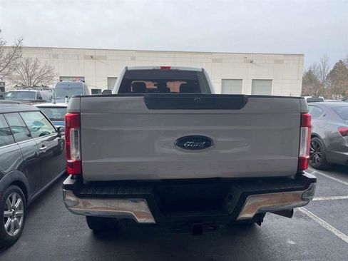 Used 2018 Ford F250 XL w/ STX Appearance Package image 5