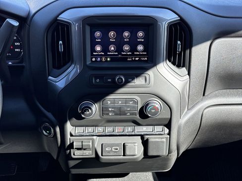 Used 2026 Chevrolet Silverado 2500 Custom w/ Custom Value Package image 29