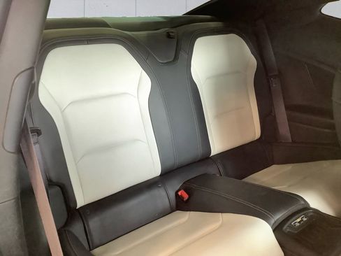 Used 2016 Chevrolet Camaro LT RWD image 16