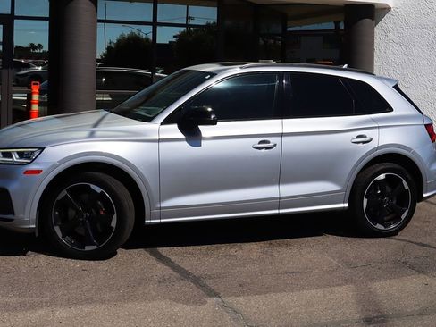 Used 2019 Audi SQ5 Premium Plus w/ Premium Plus Package image 4