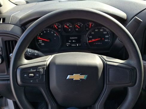 Used 2023 Chevrolet Silverado 1500 Custom image 23