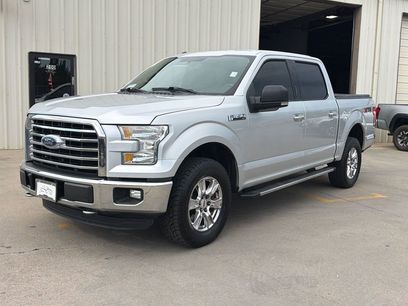 Used 2015 Ford F150 XLT w/ Equipment Group 301A Mid