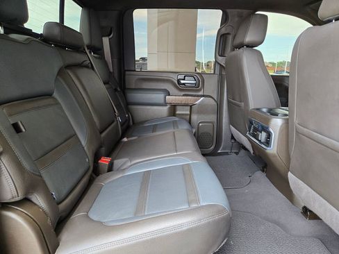 Used 2021 GMC Sierra 2500 Denali w/ Denali Ultimate Package AWD/4WD image 26