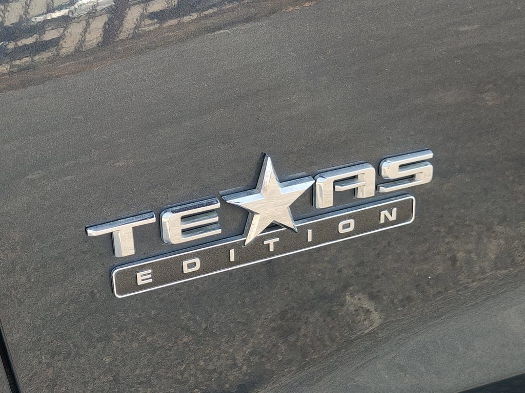 Used 2021 Chevrolet Silverado 1500 RST w/ Texas Edition Plus RWD image 14