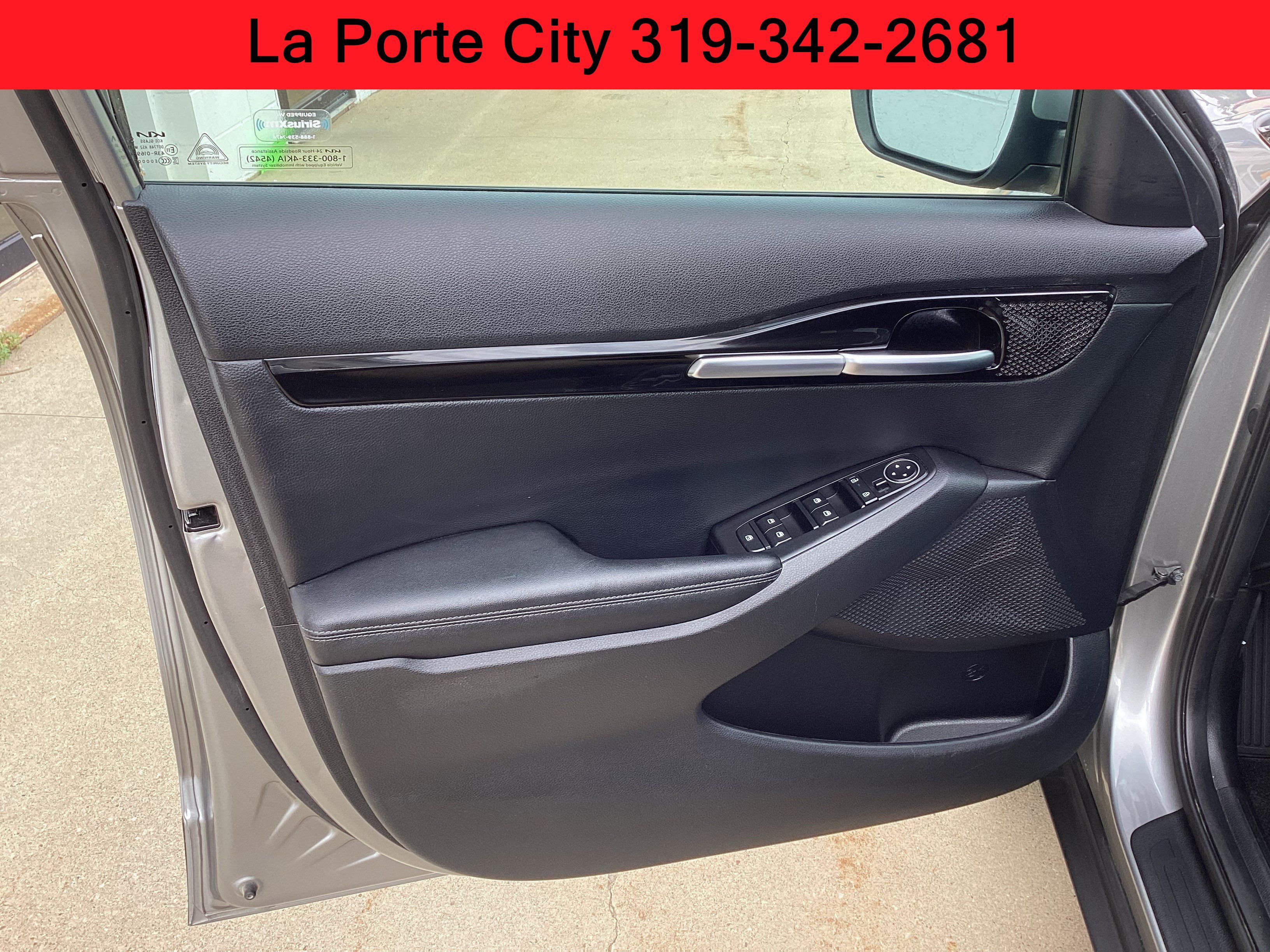 Used 2025 Kia Seltos EX w/ EX Sunroof Package AWD/4WD image 10