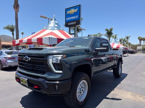 New 2026 Chevrolet Silverado 2500 LTZ w/ Trail Boss Package AWD/4WD image 4