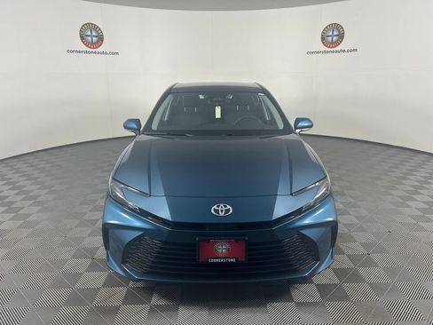 Used 2025 Toyota Camry LE FWD image 15