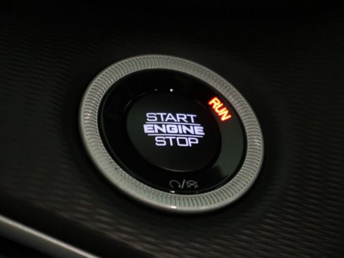 New 2026 Jeep Grand Cherokee Laredo AWD/4WD image 31