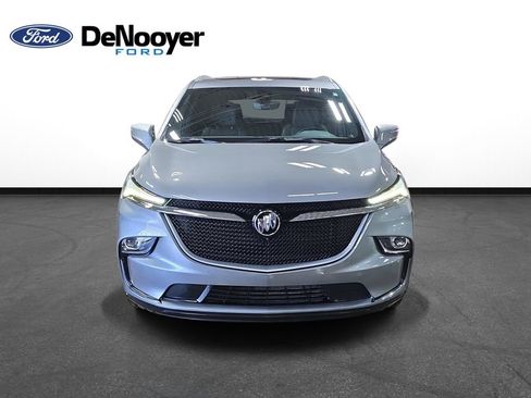 Used 2023 Buick Enclave Essence w/ Experience Buick Package AWD/4WD image 3