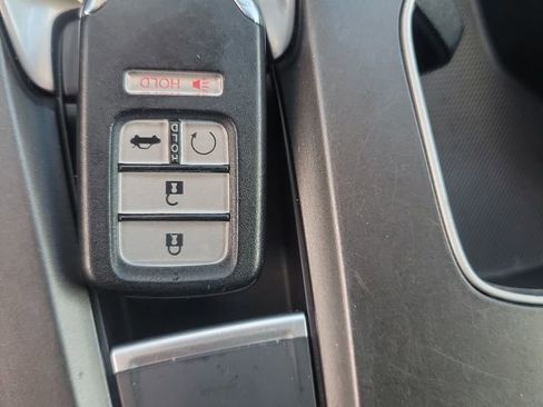 Used 2019 Honda Accord Sport image 38