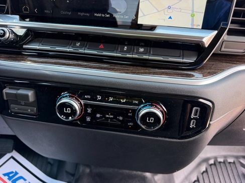 New 2026 GMC Sierra 3500 SLE w/ SLE Convenience Package RWD image 11