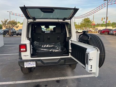 New 2026 Jeep Wrangler Unlimited Sport AWD/4WD image 19