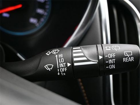 Used 2022 Chevrolet Equinox Premier image 9