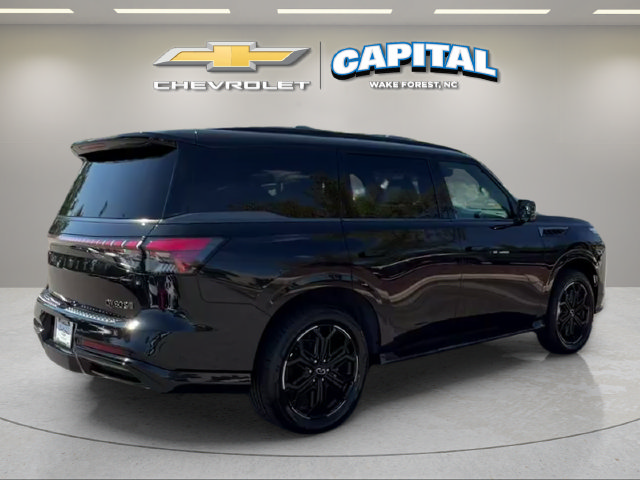 Used 2027 INFINITI QX80 Sensory w/ Sport Exterior Package AWD/4WD image 6