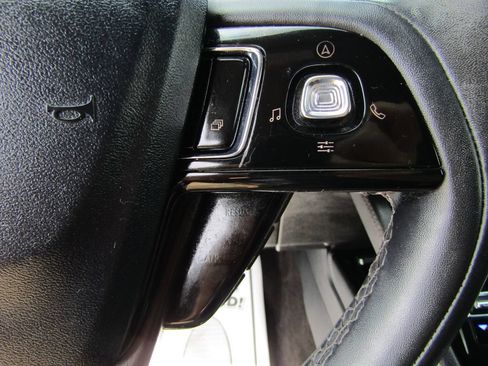 Used 2022 Lincoln Corsair AWD w/ Equipment Group 101A image 34