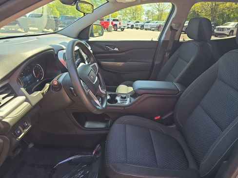 Used 2023 GMC Acadia SLE w/ Driver Convenience Package image 16