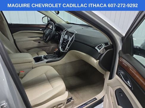 Used 2013 Cadillac SRX Luxury FWD image 16