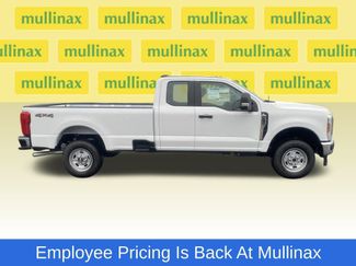 New 2026 Ford F250 XL w/ XL Chrome Package AWD/4WD video 2