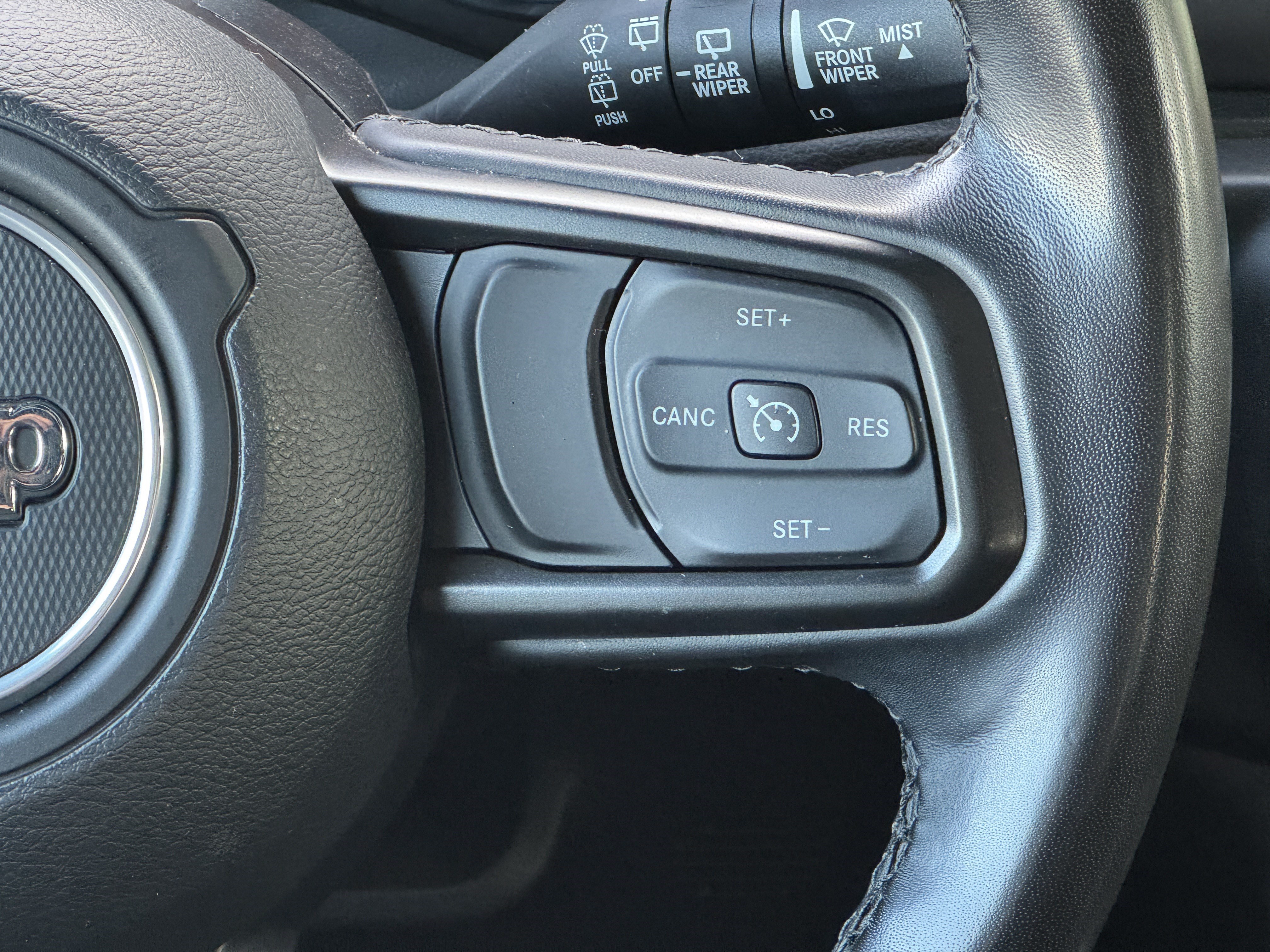 Used 2022 Jeep Wrangler Unlimited Sport AWD/4WD image 30