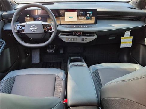 New 2026 Nissan Leaf Platinum+ FWD image 14