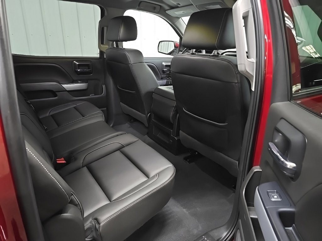 Used 2018 Chevrolet Silverado 1500 LT w/ All Star Edition AWD/4WD image 17