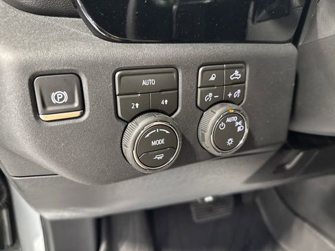 New 2026 Chevrolet Silverado 1500 LT w/ Safety Package AWD/4WD image 10