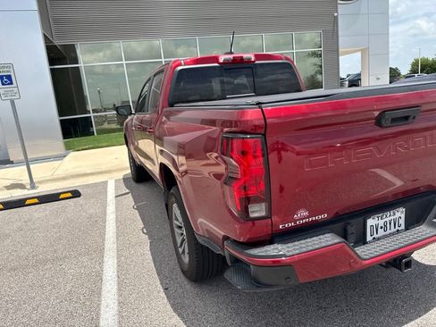 Used 2023 Chevrolet Colorado LT w/ LT Convenience Package II RWD image 7