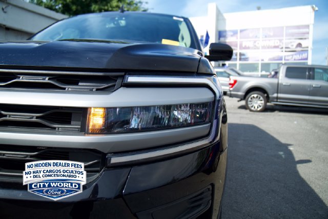 Certified 2024 Ford Expedition XLT AWD/4WD image 10