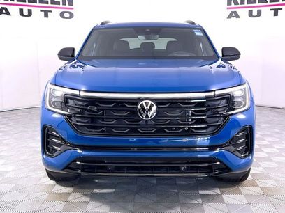New 2025 Volkswagen Atlas Cross Sport SEL R-Line