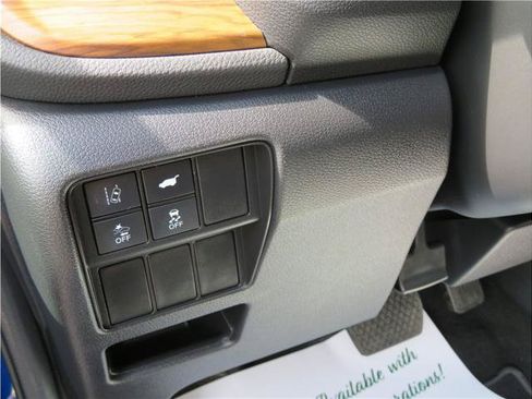 Used 2021 Honda CR-V Touring image 11
