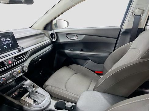 Used 2020 Kia Forte LXS image 21