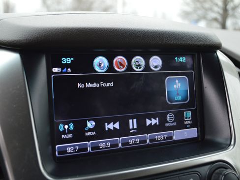 Used 2019 Chevrolet Tahoe LT image 19