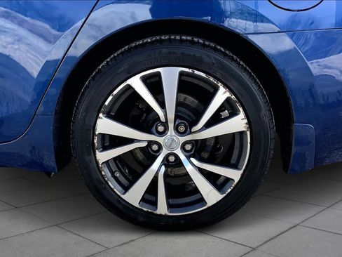 Used 2017 Nissan Maxima 3.5 SL image 11