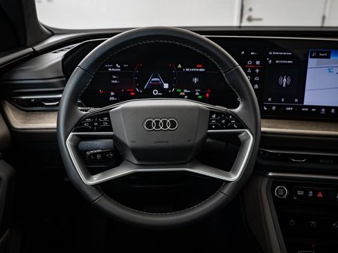 New 2025 Audi Q5 Premium Plus image 26