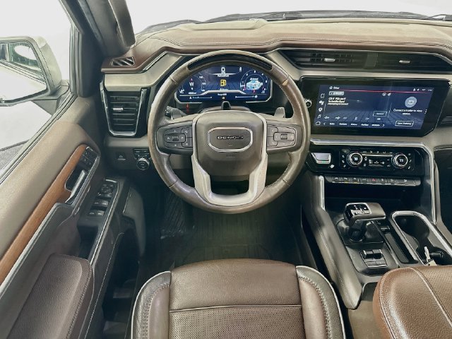 Used 2023 GMC Sierra 1500 Denali w/ Technology Package AWD/4WD image 21