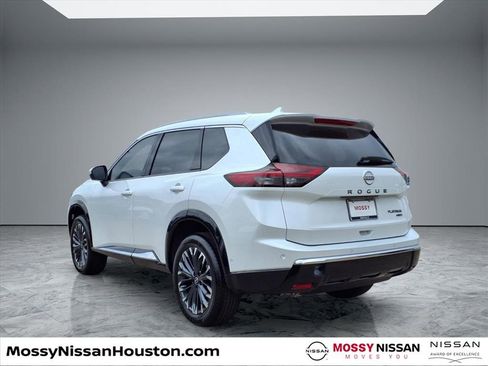New 2026 Nissan Rogue Platinum image 2