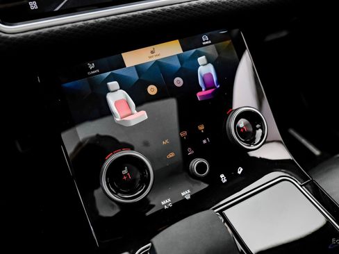 Used 2022 Land Rover Range Rover Velar R-Dynamic S image 54