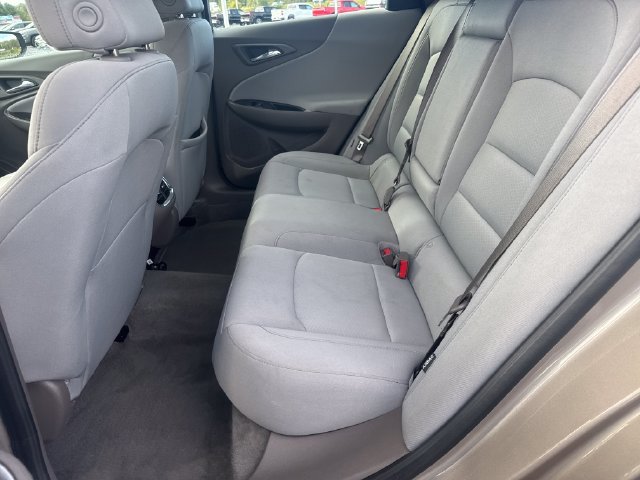 Used 2025 Chevrolet Malibu LT FWD image 29