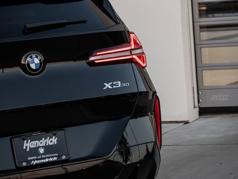 New 2026 BMW X3 xDrive30 w/ Premium Package image 8