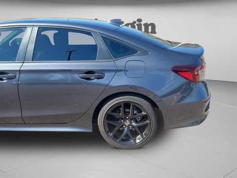 Certified 2025 Honda Civic Sport image 33